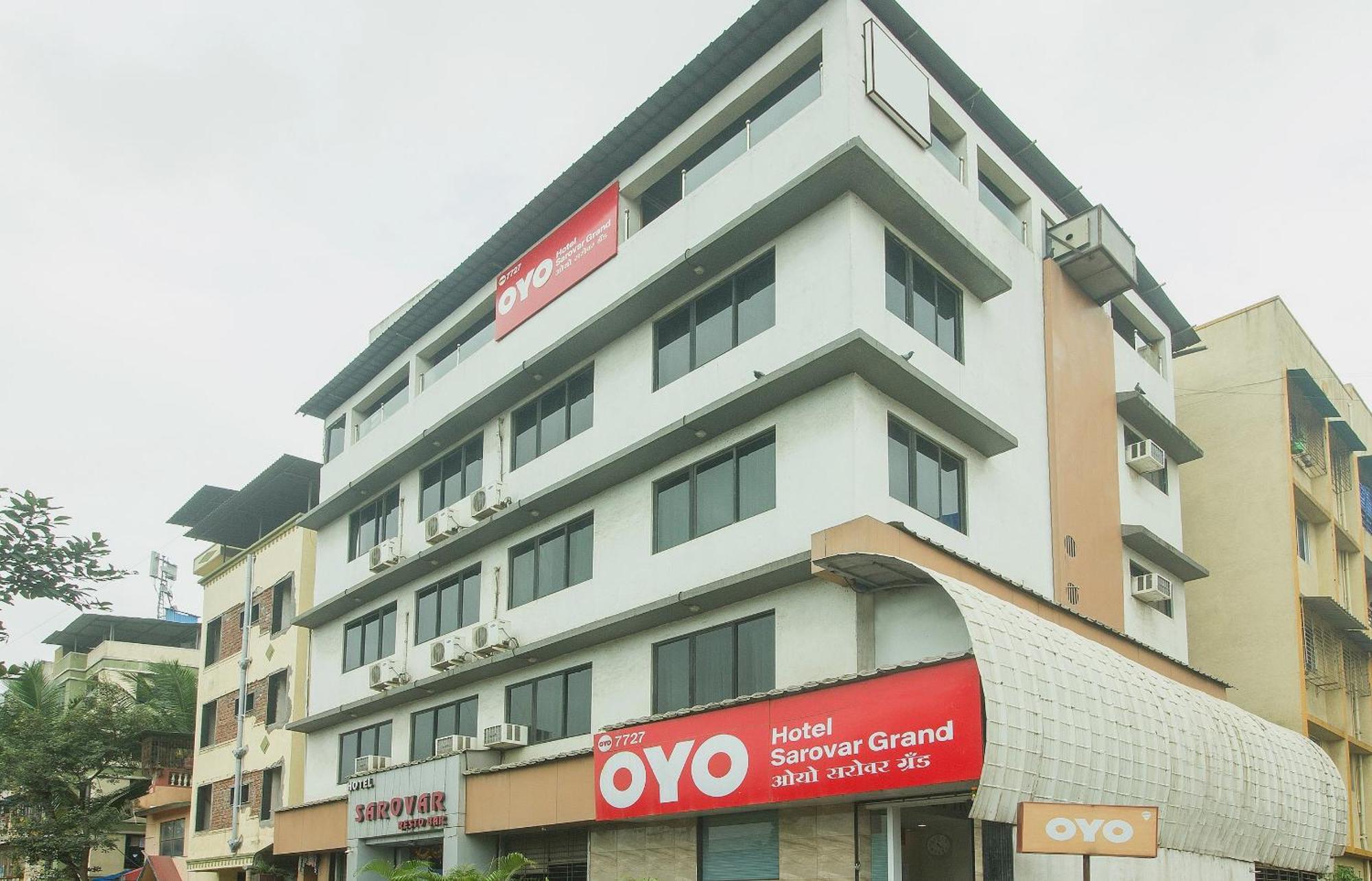 OYO 7727 Hotel Sarovar Grand Kalamboli Exterior foto